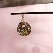 Charger l'image dans la galerie, Charm Médaille Astro