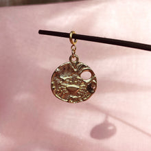 Charger l&#39;image dans la galerie, Charm Médaille Astro
