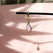 Charger l&#39;image dans la galerie, Charm Stone
